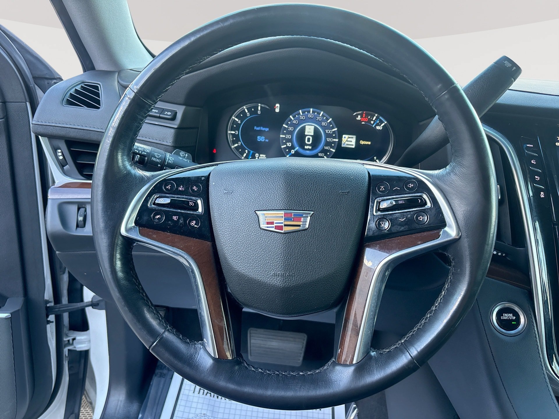Used 2019 Cadillac Escalade ESV Luxury AWD/4WD image 11
