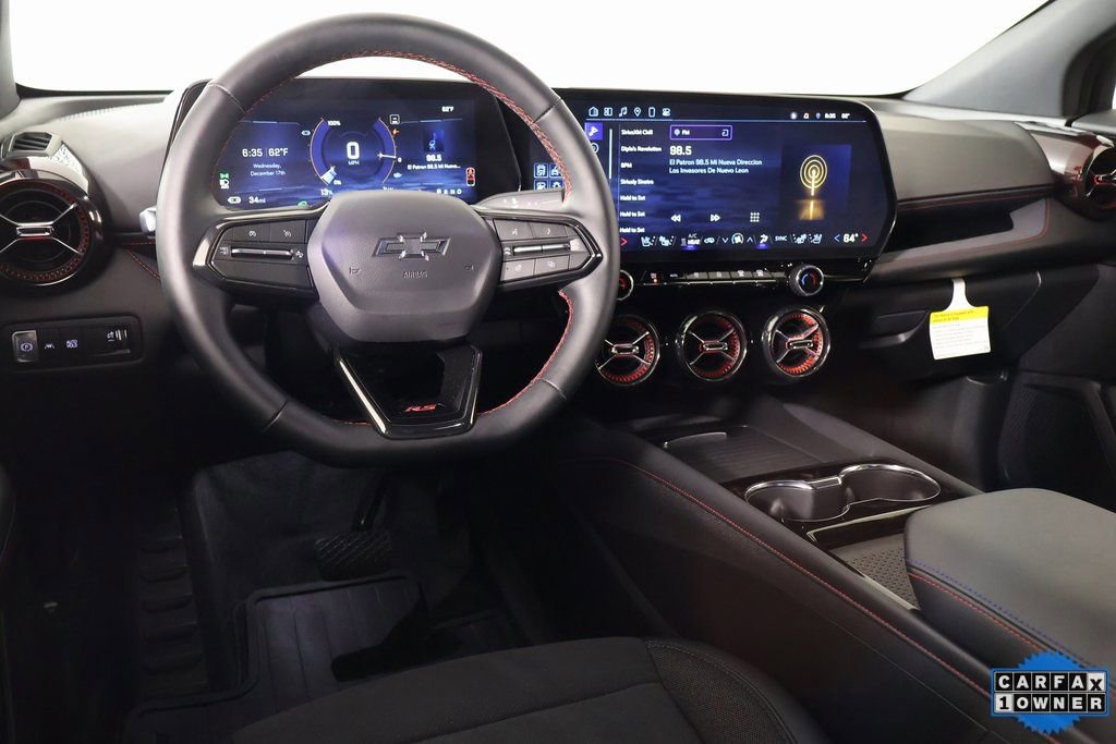 Used 2025 Chevrolet Blazer EV RS image 2