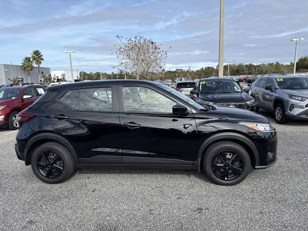 Certified 2024 Nissan Kicks S image 2