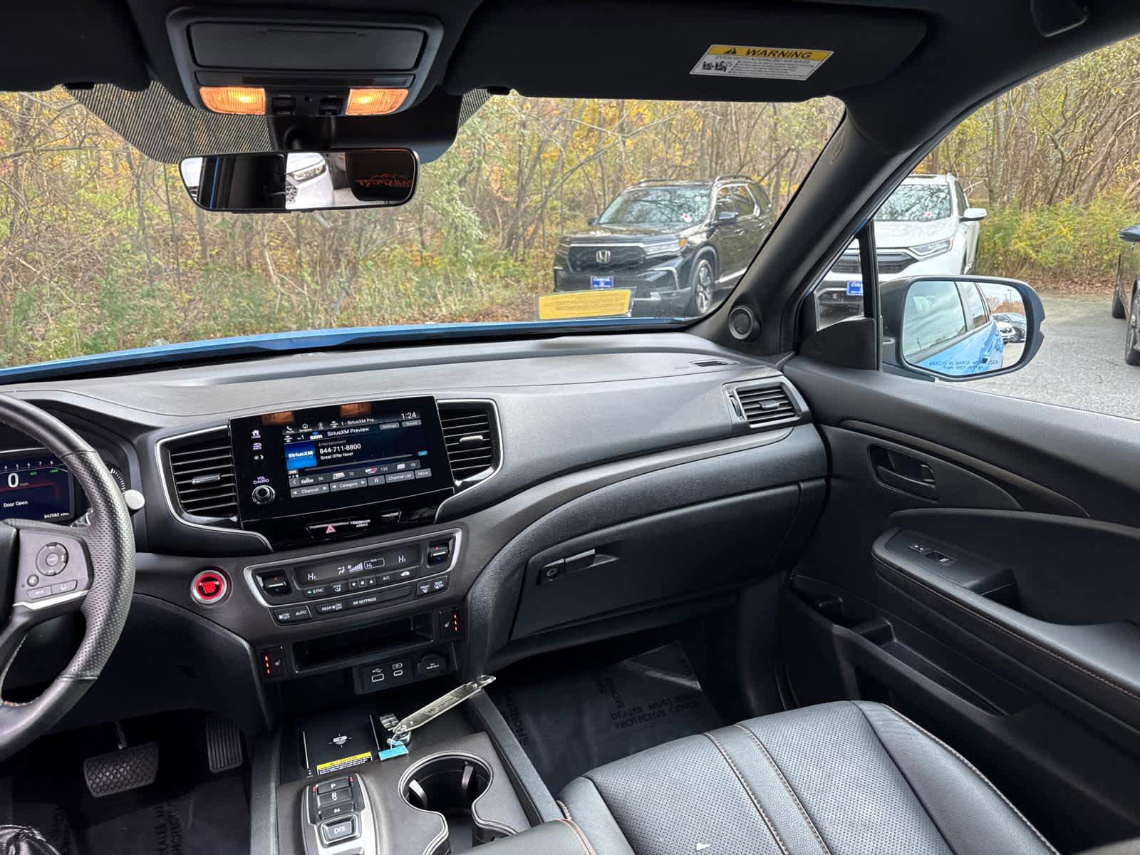 Used 2024 Honda Passport TrailSport image 37