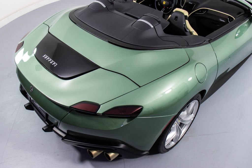 Certified 2024 Ferrari Roma Spider RWD image 20