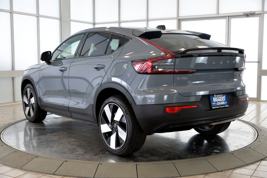 Used 2023 Volvo C40 P8 Recharge Plus image 6