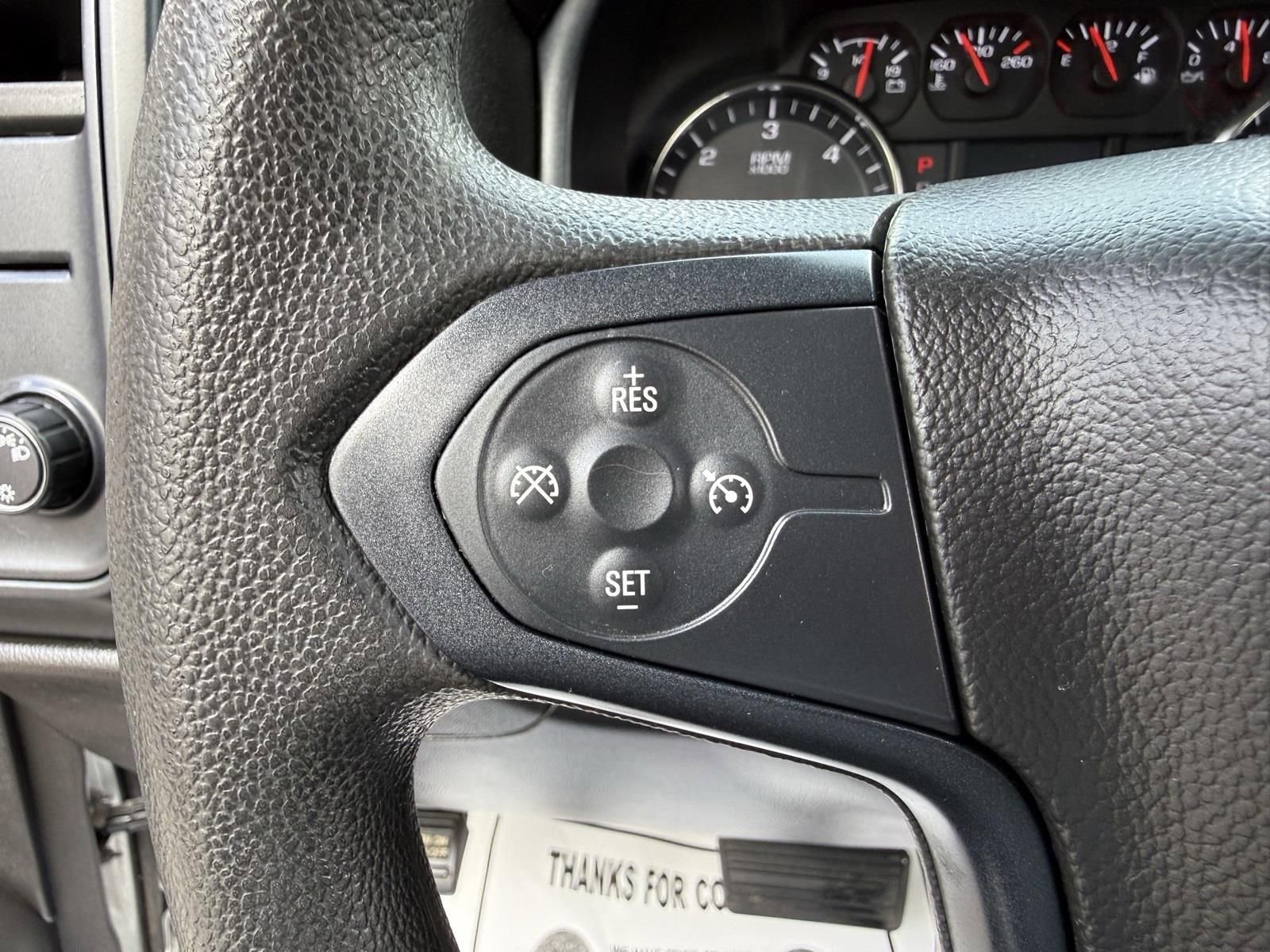 Used 2018 Chevrolet Silverado 1500 Custom w/ Custom Convenience Package RWD image 32