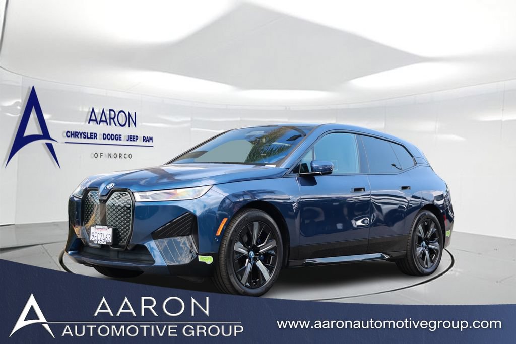 Used 2023 BMW iX M60 w/ Executive Package AWD/4WD image 1