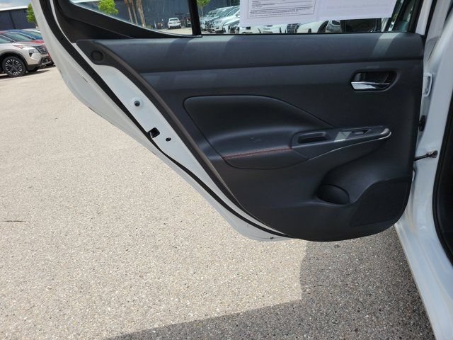Certified 2025 Nissan Versa SR w/ Trunk Package FWD image 19