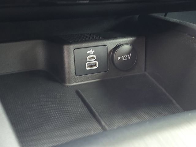 Certified 2024 Ford Escape ST-Line w/ Tech Pack #1 AWD/4WD image 23