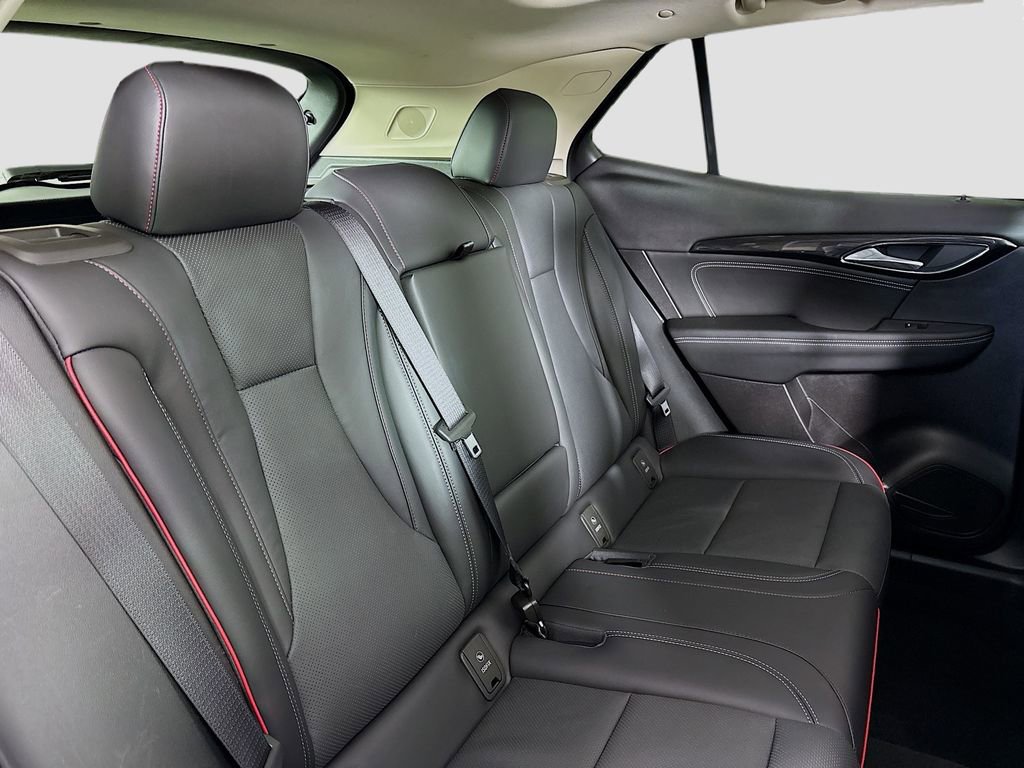 Certified 2023 Buick Envision Essence w/ Sport Touring Package image 31