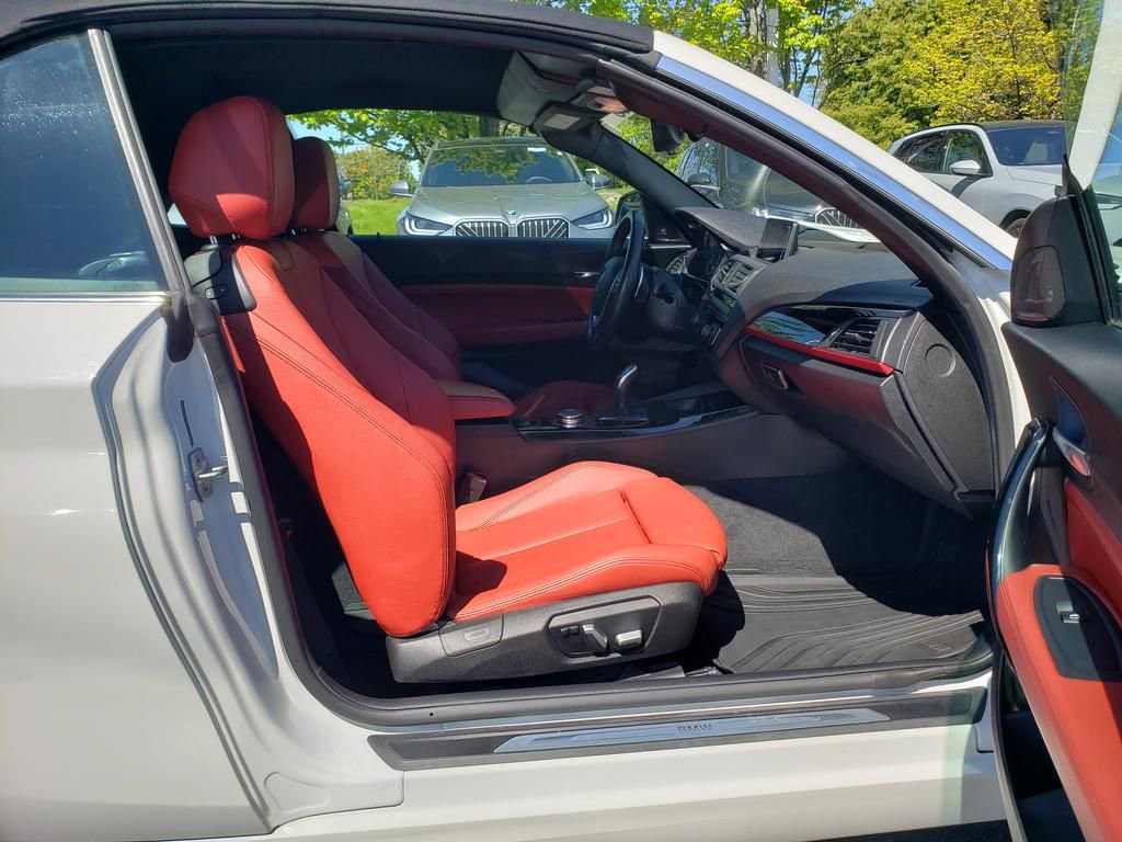 Used 2016 BMW 228i Convertible RWD image 11