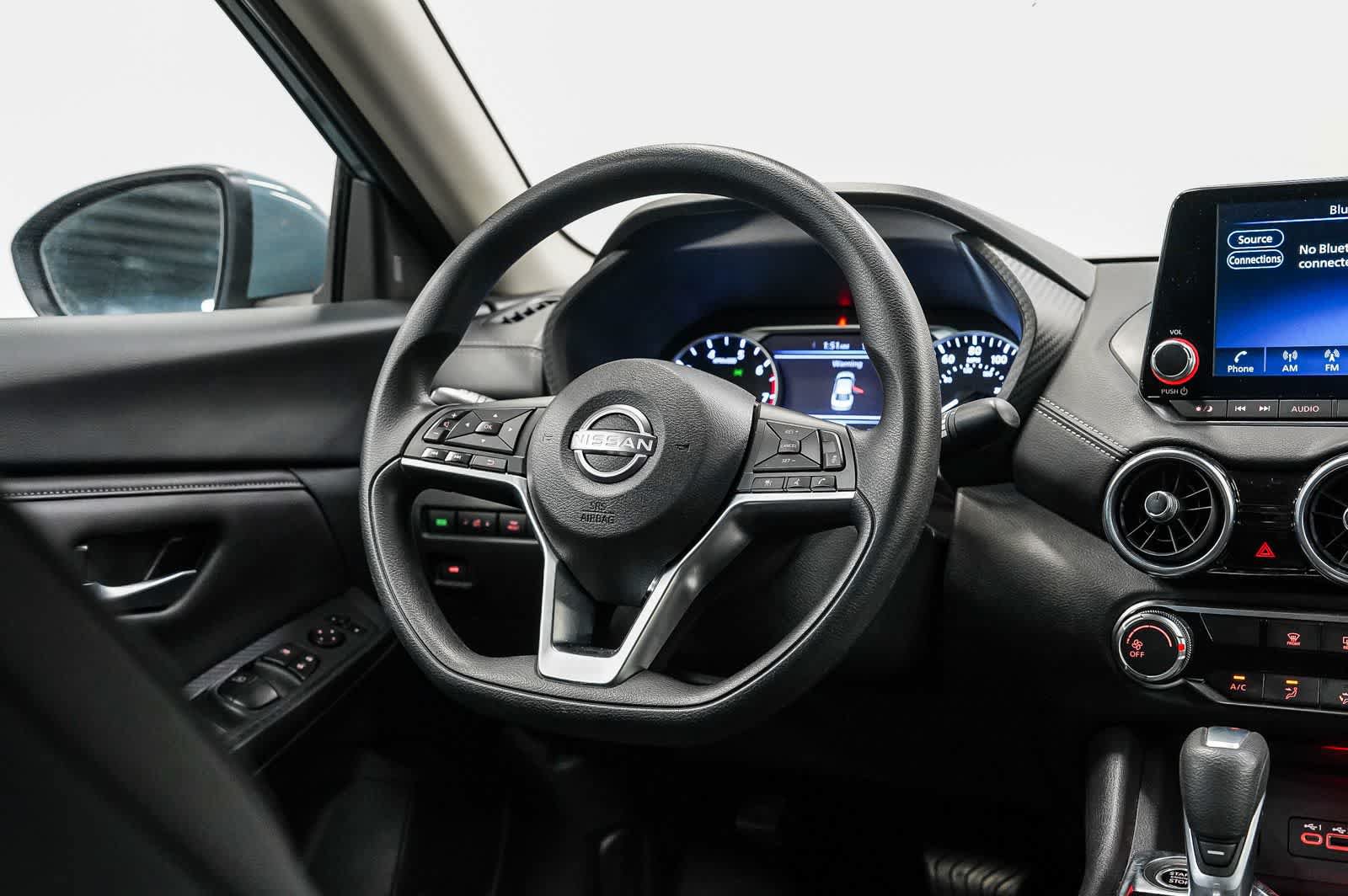 Used 2025 Nissan Sentra SV FWD image 15