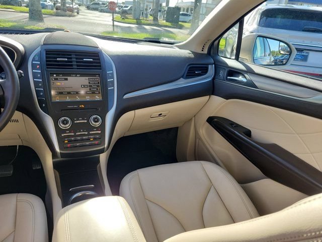 Used 2017 Lincoln MKC Premiere AWD/4WD image 21