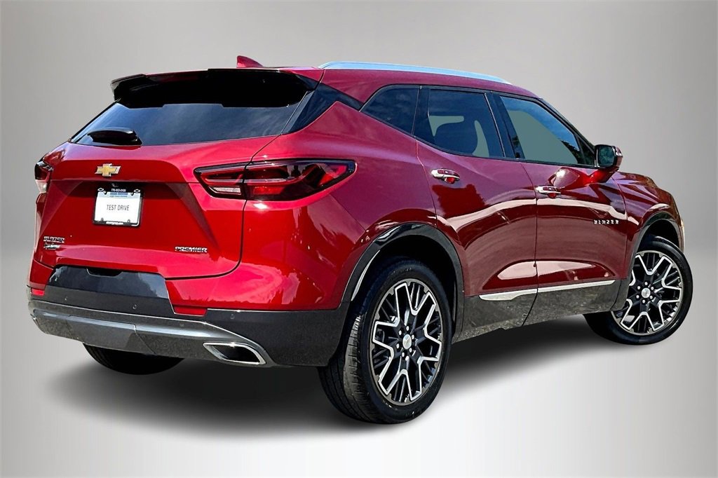 Certified 2023 Chevrolet Blazer Premier w/ Enhanced Convenience Package image 6