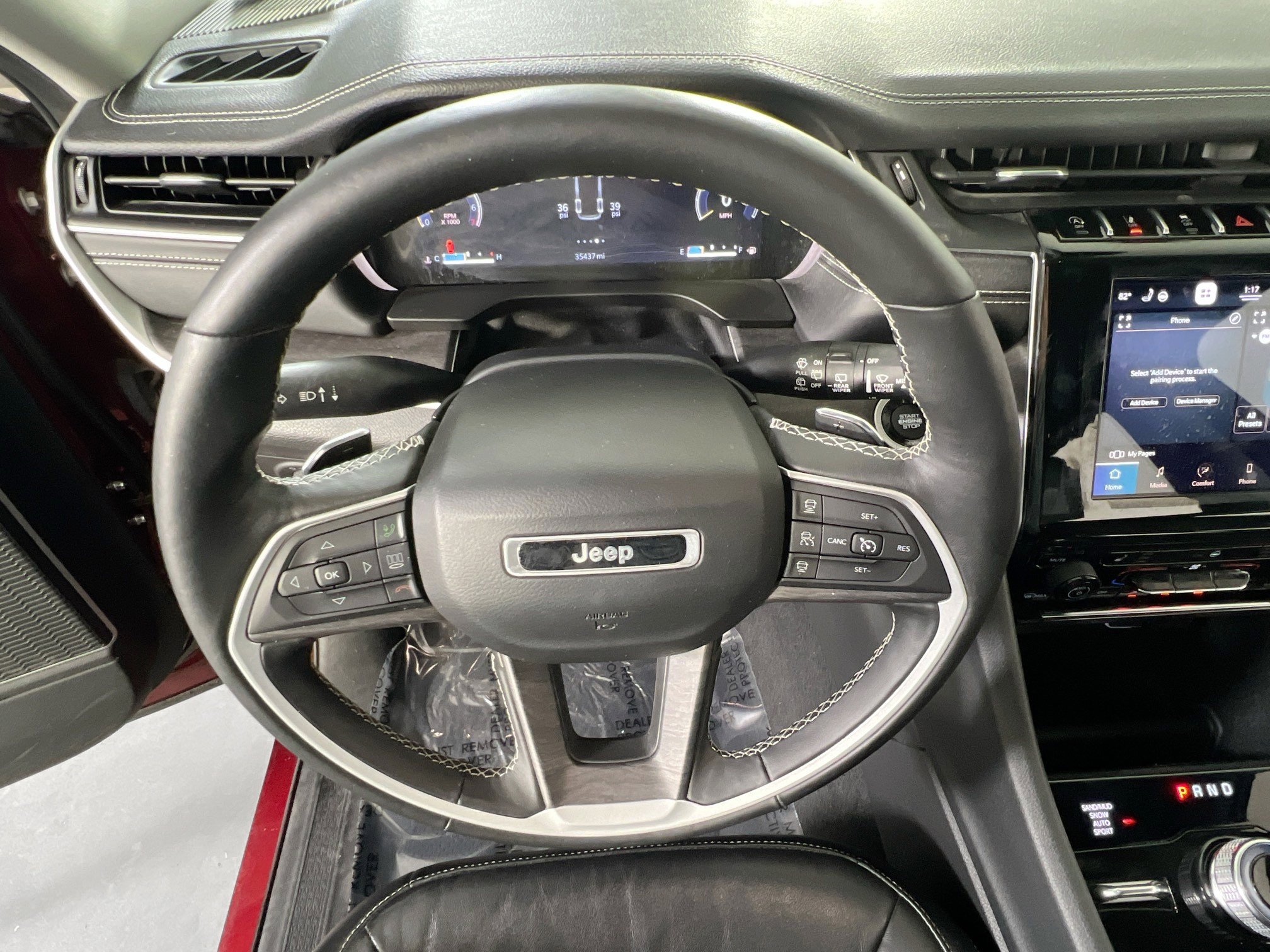 Used 2021 Jeep Grand Cherokee L Limited AWD/4WD image 11