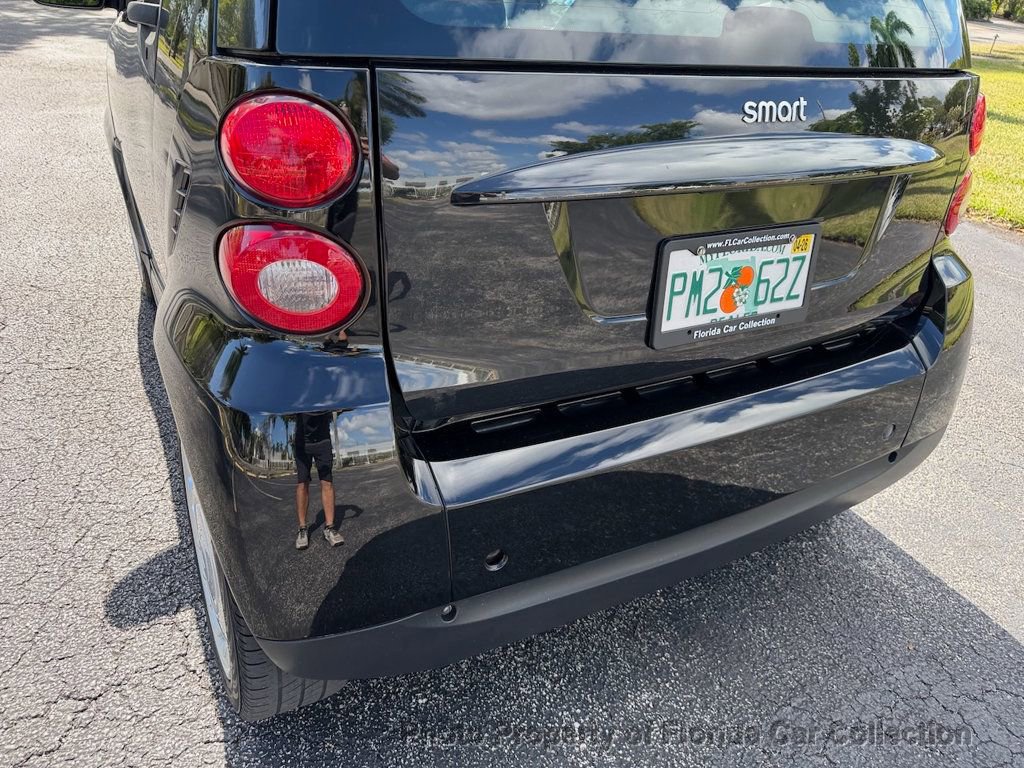 Used 2009 smart fortwo pure image 21