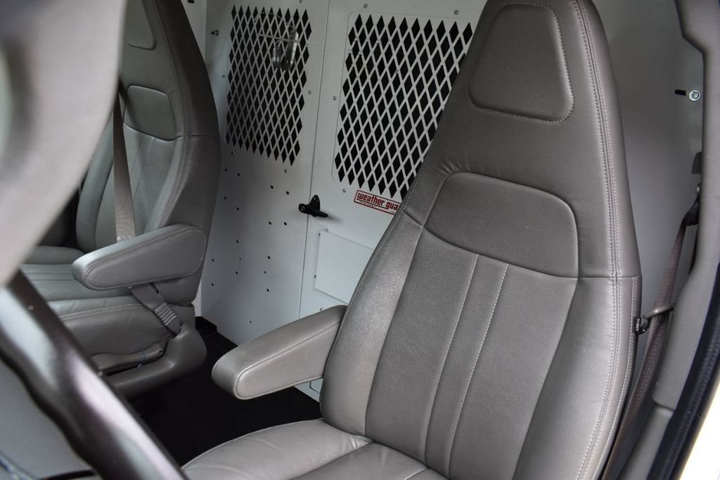 Used 2018 GMC Savana 2500 w/ Communications Package RWD image 14