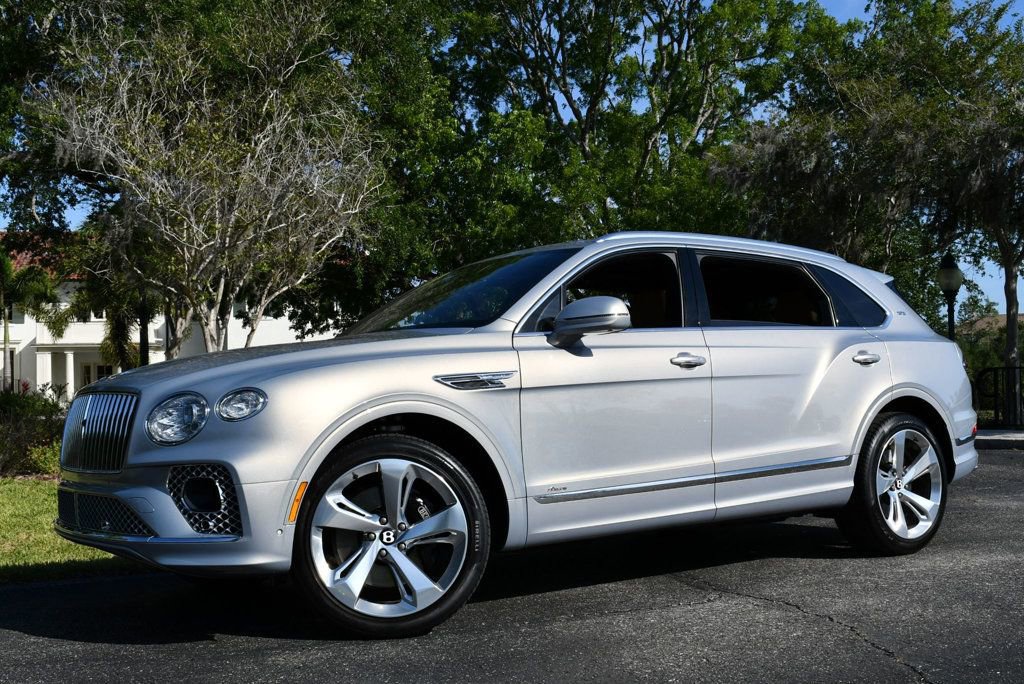 Used 2023 Bentley Bentayga Extended Wheelbase AWD/4WD image 2