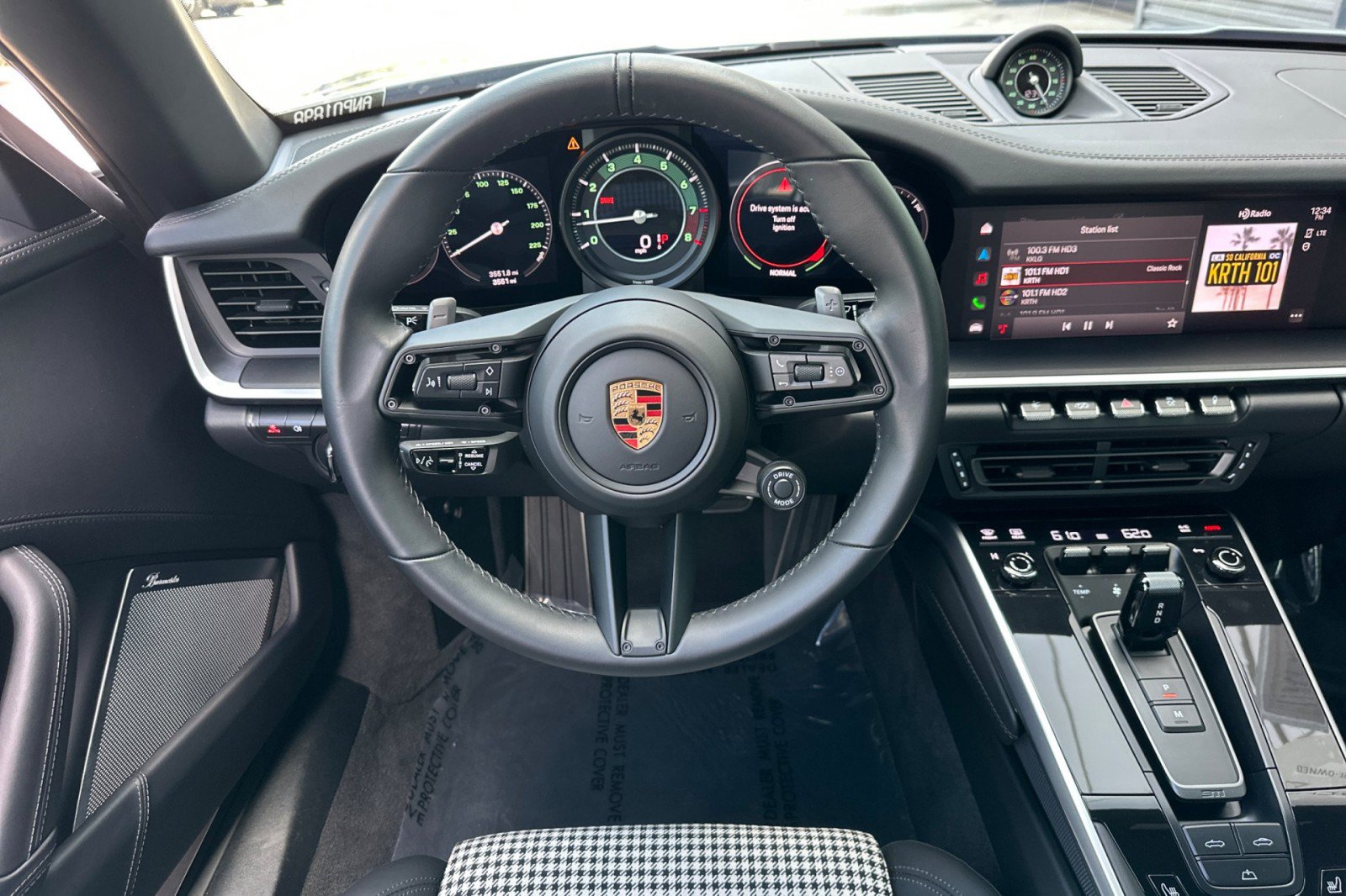 Certified 2024 Porsche 911 Turbo AWD/4WD image 15