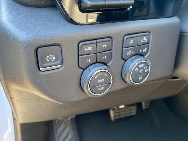 Used 2024 Chevrolet Silverado 1500 ZR2 w/ Technology Package AWD/4WD image 16