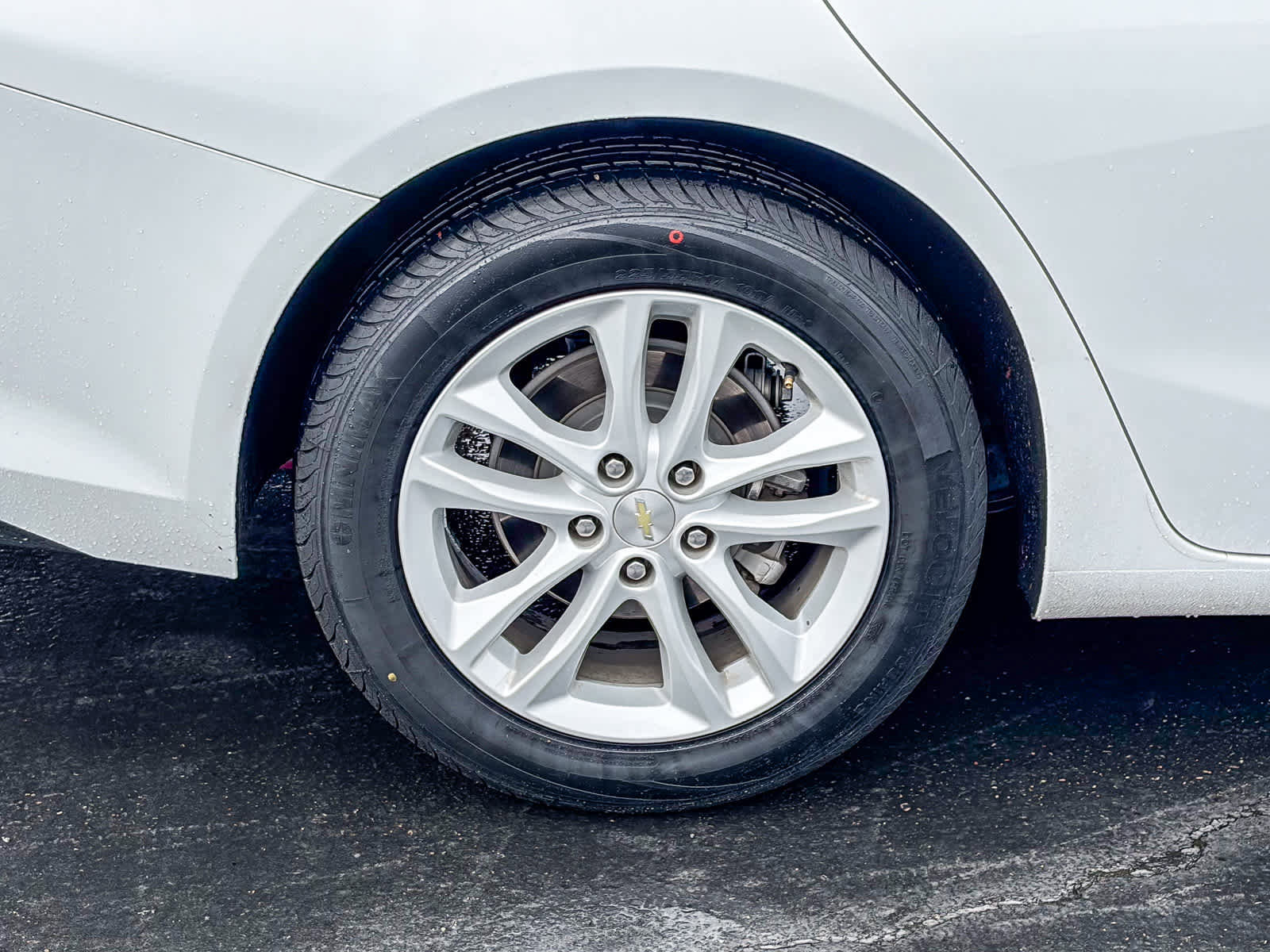 Used 2018 Chevrolet Malibu LT FWD image 10