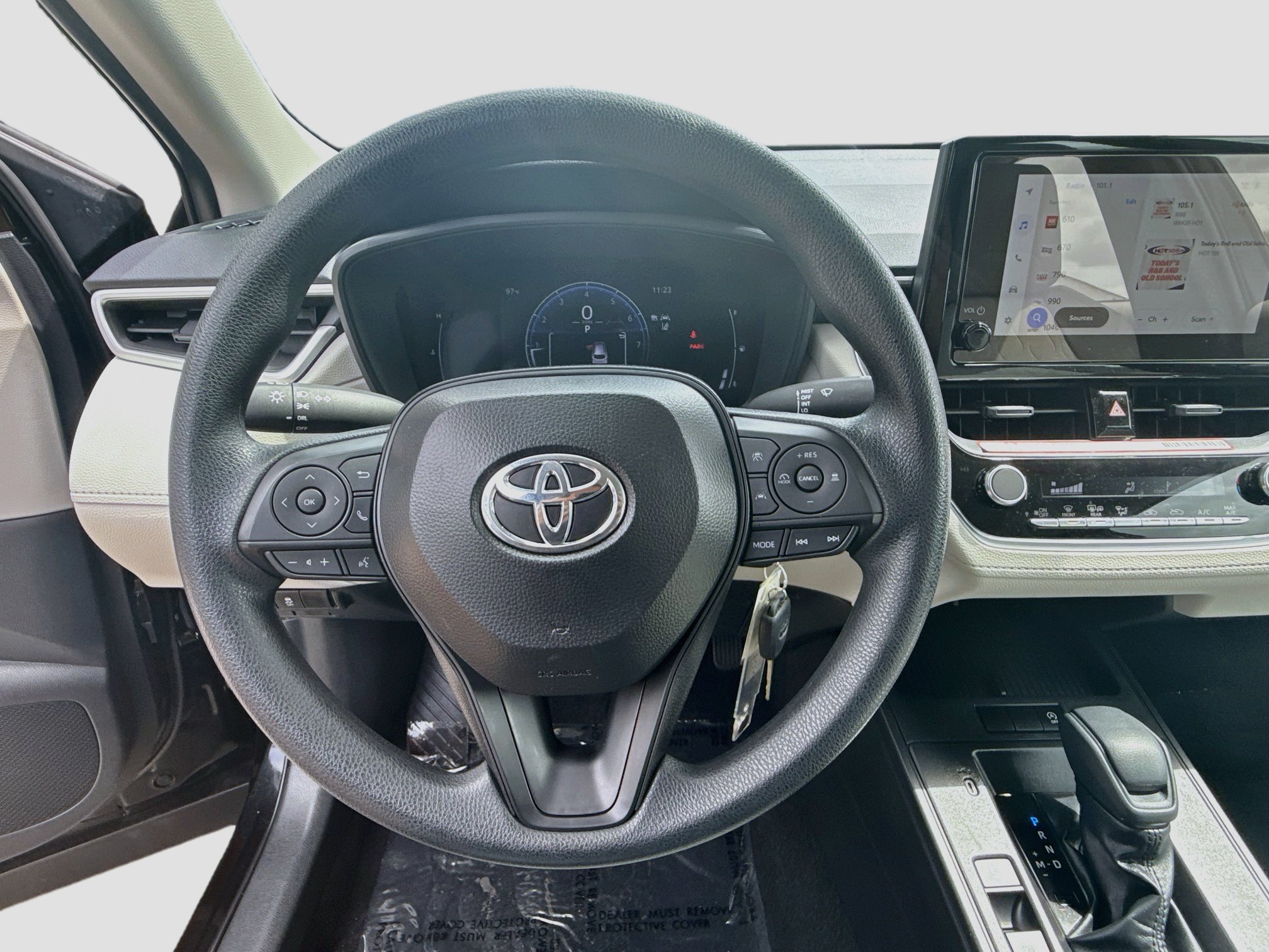 Used 2026 Toyota Corolla Cross L FWD image 8