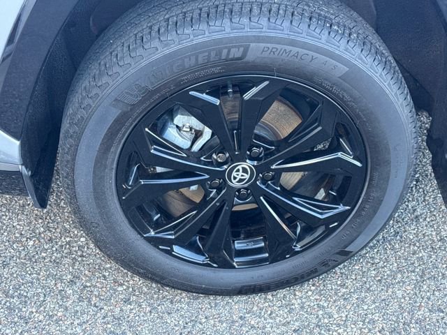 Used 2024 Toyota RAV4 XSE w/ Advanced Technology Package image 2