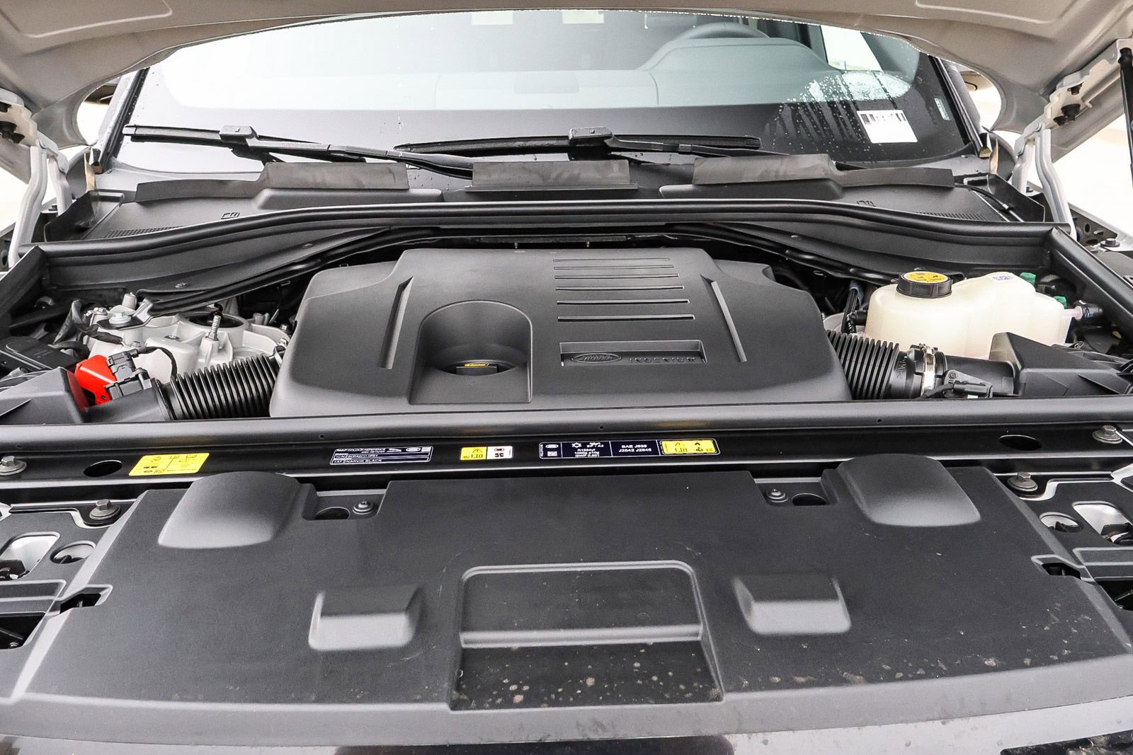 New 2025 Land Rover Range Rover Sport Dynamic SE image 40