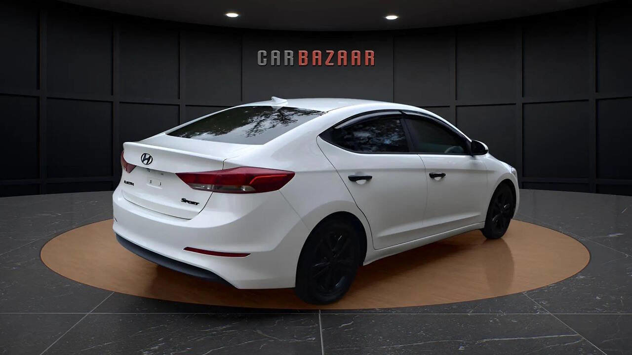 Used 2017 Hyundai Elantra SE image 6