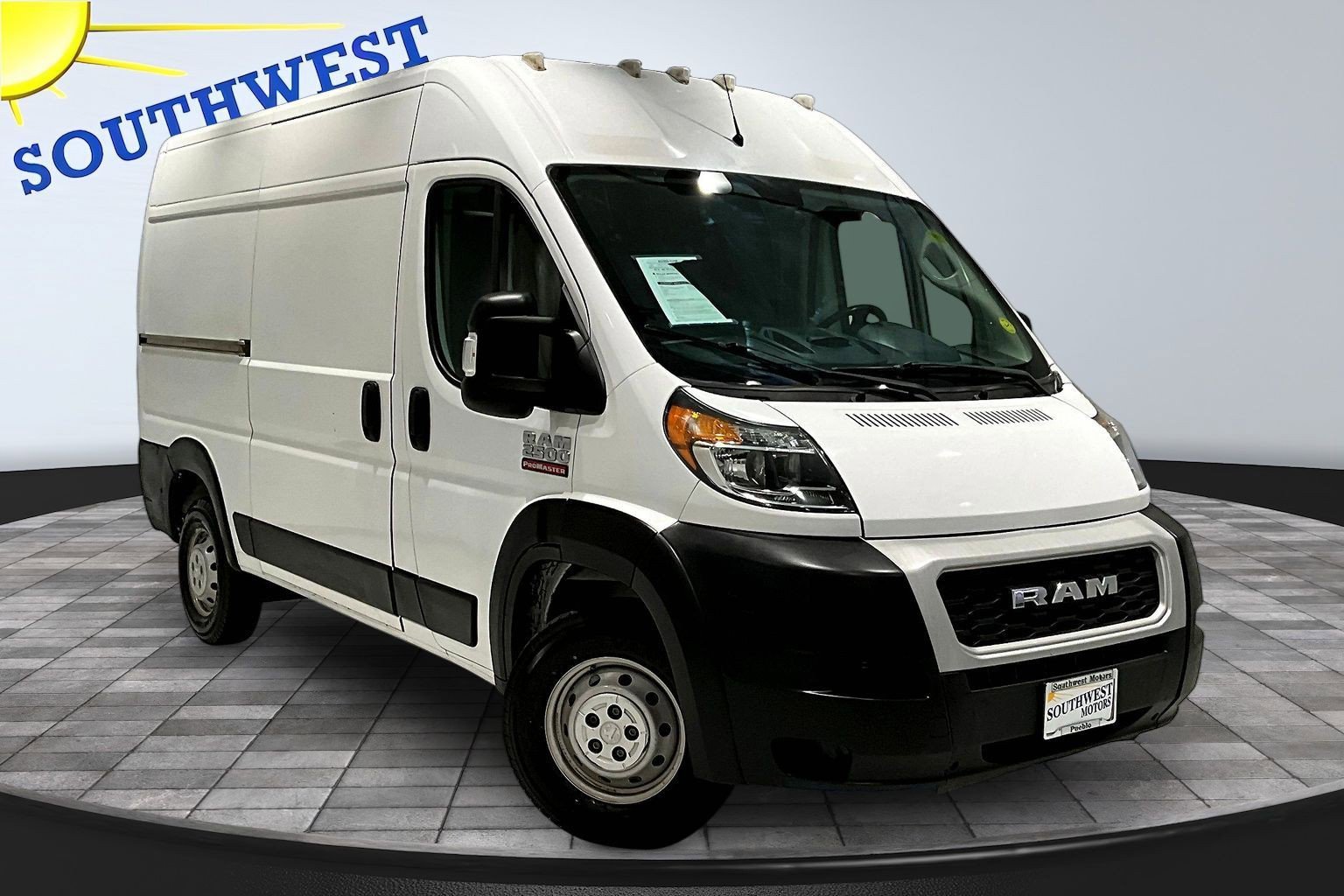 Used 2020 RAM ProMaster 2500 FWD image 3