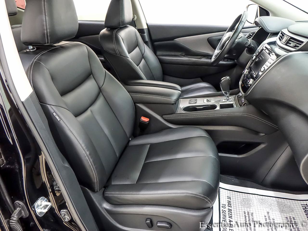 Used 2023 Nissan Murano SV w/ SV Midnight Edition Package FWD image 29