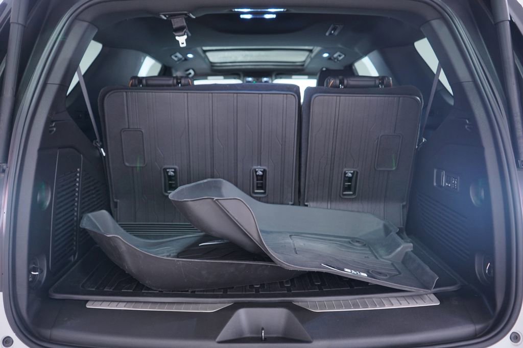 Used 2024 GMC Yukon AT4 w/ AT4 Premium Plus Package image 23