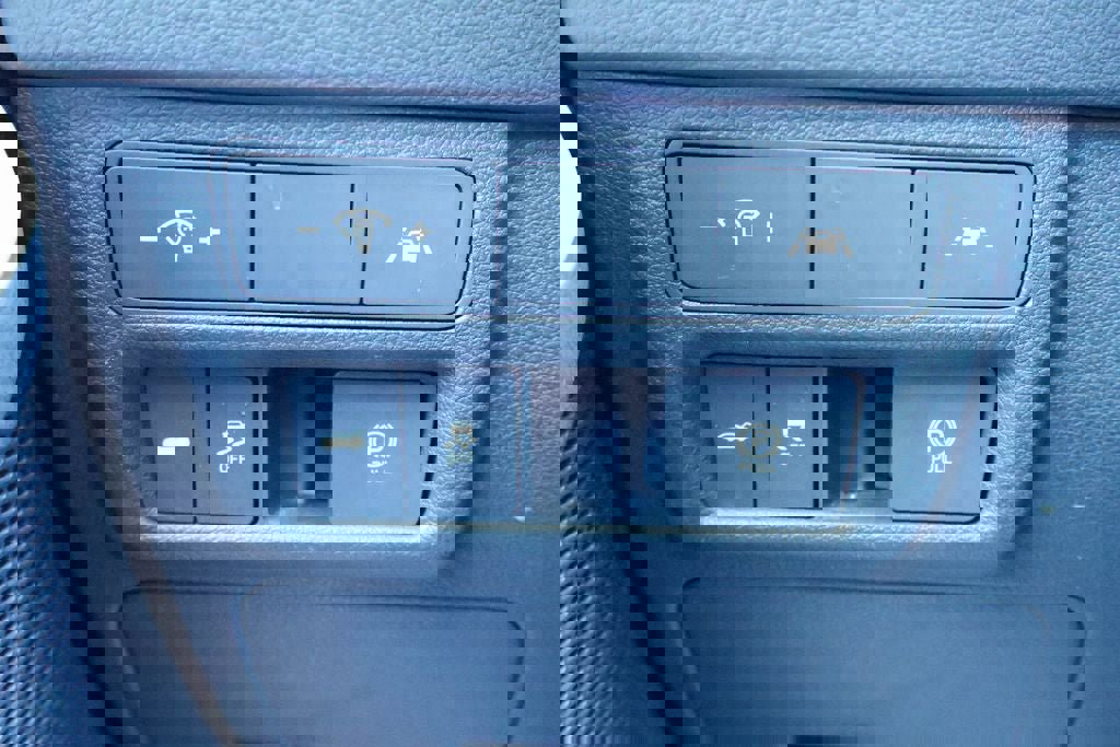 Used 2023 Hyundai Sonata SEL image 17