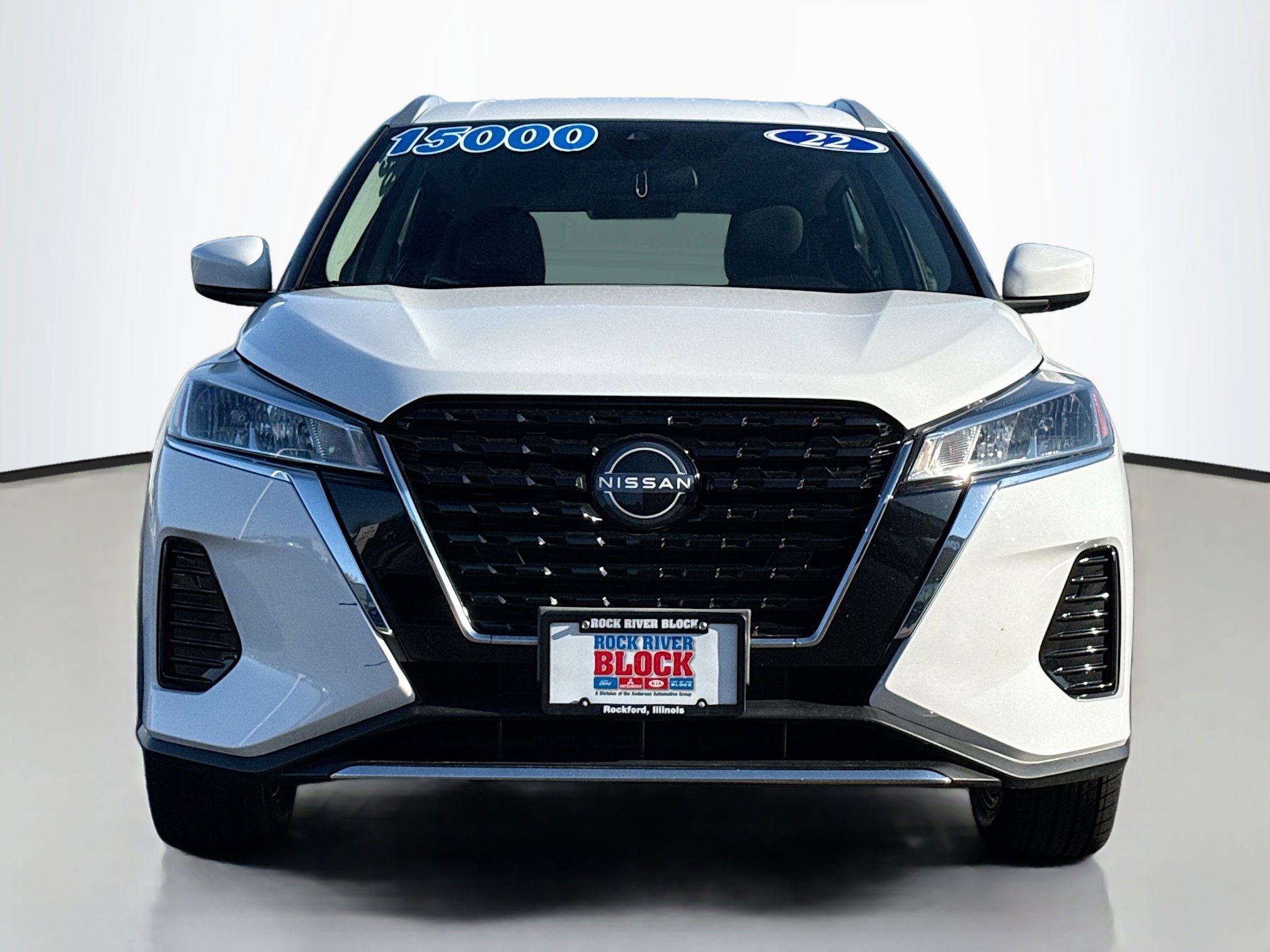 Used 2022 Nissan Kicks SV image 18