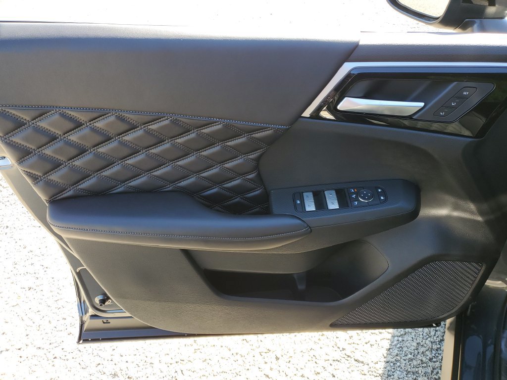New 2026 Nissan Rogue Platinum AWD/4WD image 15