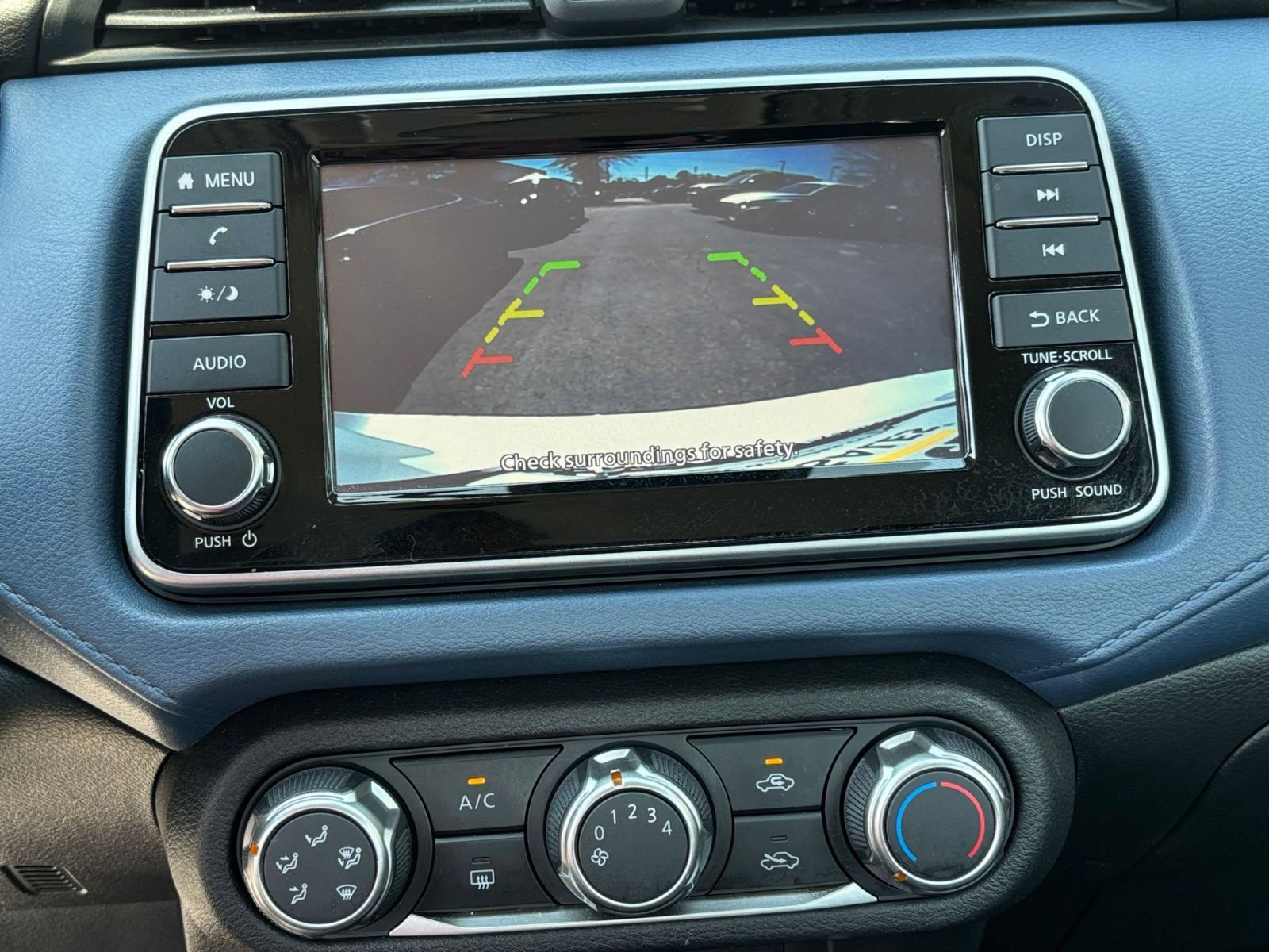 Used 2025 Nissan Versa SV w/ Trunk Package image 24