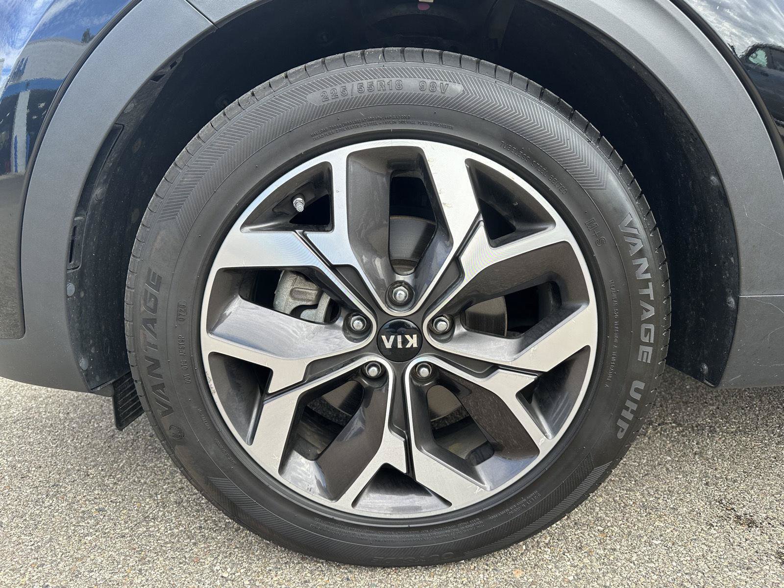 Used 2021 Kia Sportage EX w/ EX Technology Package FWD image 7