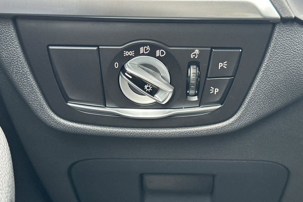 Used 2022 BMW X3 sDrive30i w/ M Sport Package 2 image 31