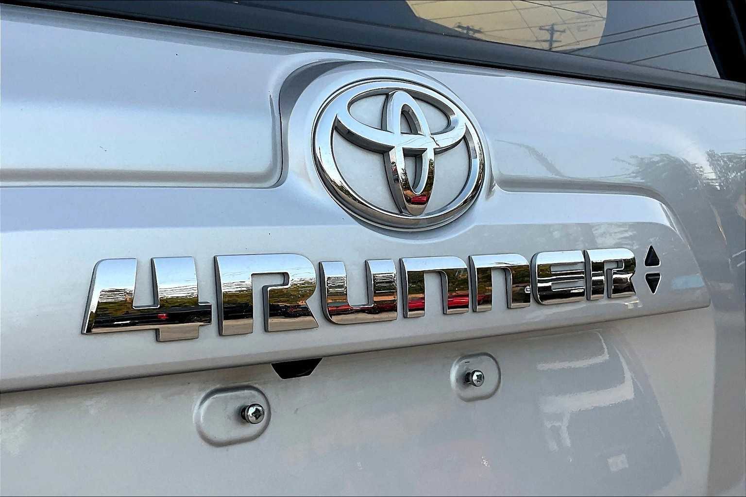 Certified 2024 Toyota 4Runner SR5 image 29