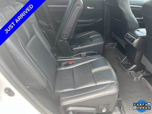 Used 2017 Toyota Highlander SE FWD image 22