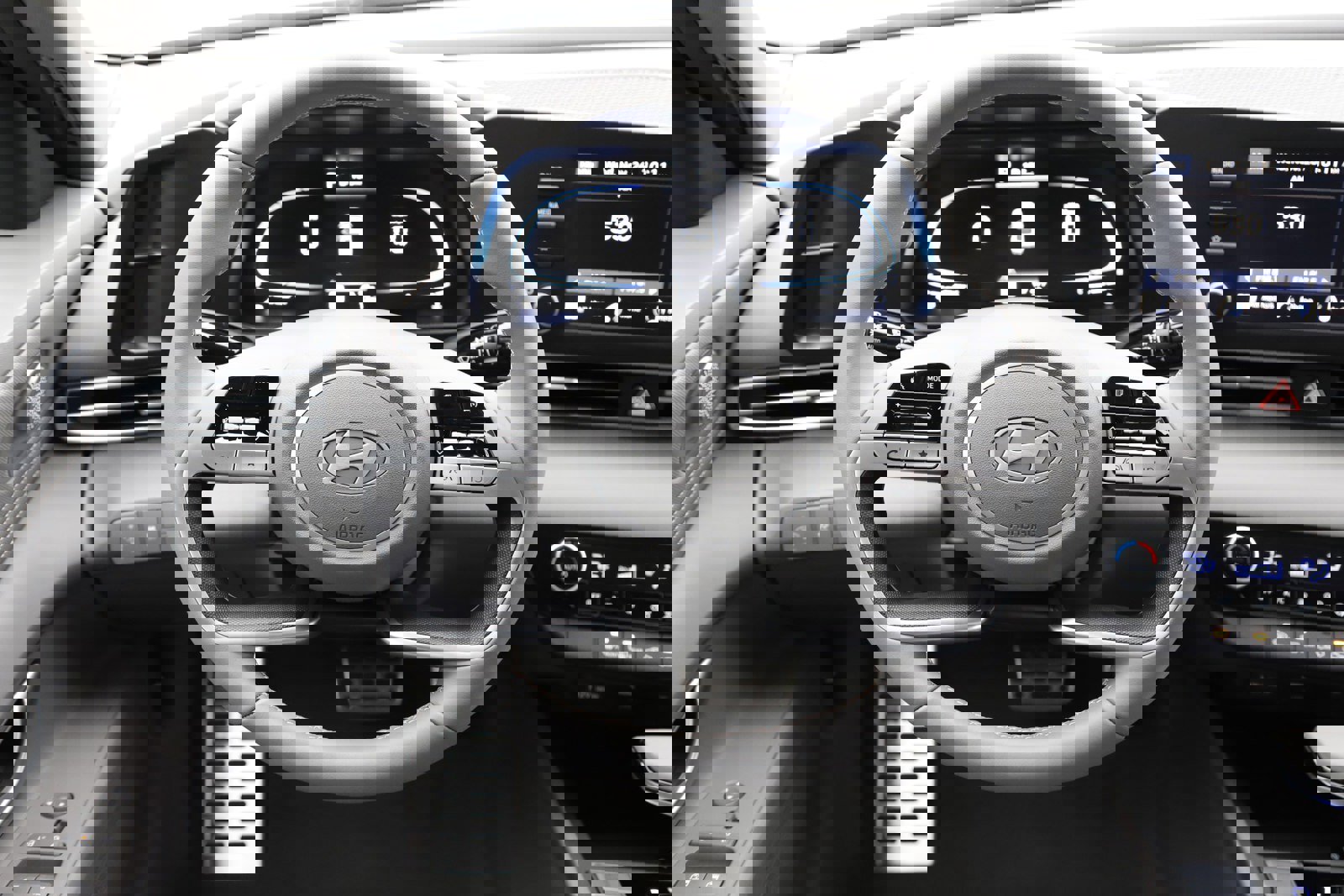 New 2026 Hyundai Elantra Sport image 15