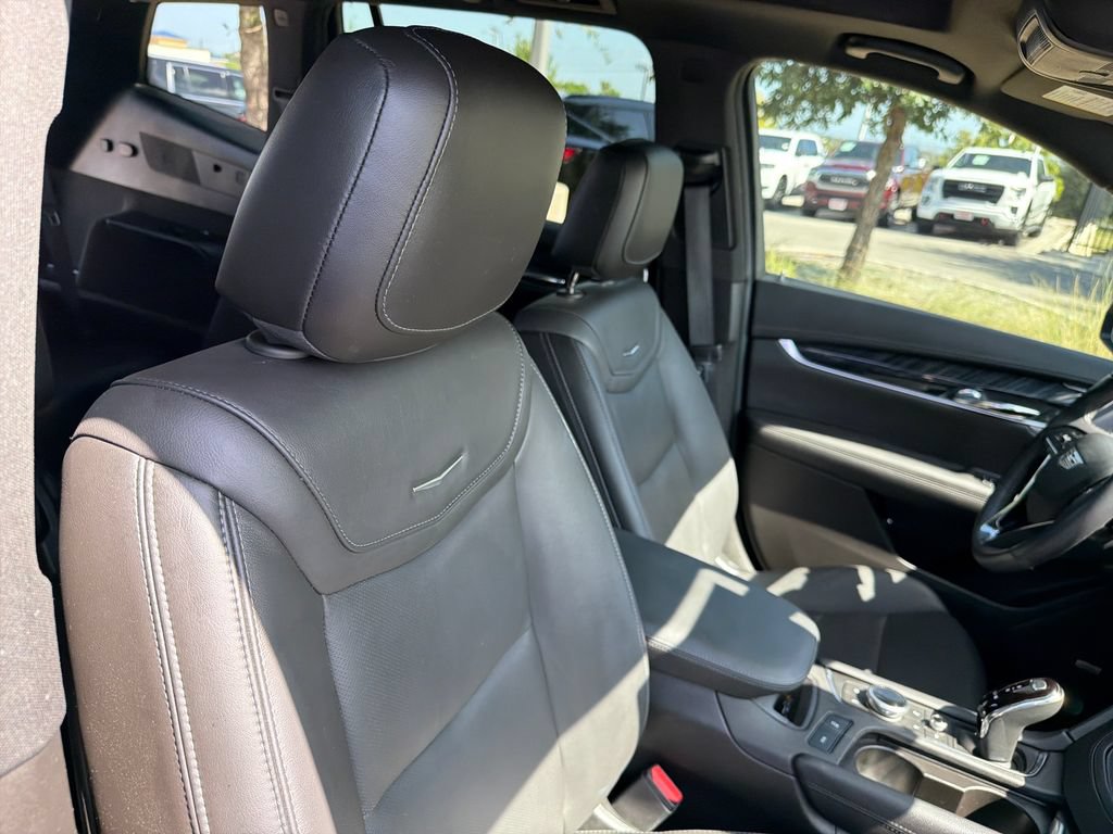 Certified 2023 Cadillac XT6 Premium Luxury w/ Technology Package FWD image 41