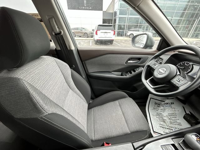 Certified 2023 Nissan Rogue SV image 10