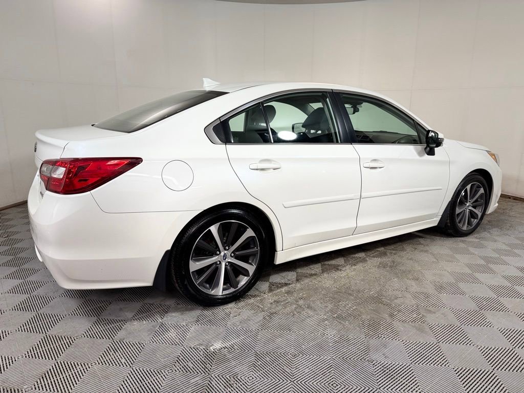Used 2017 Subaru Legacy 2.5i Limited image 7