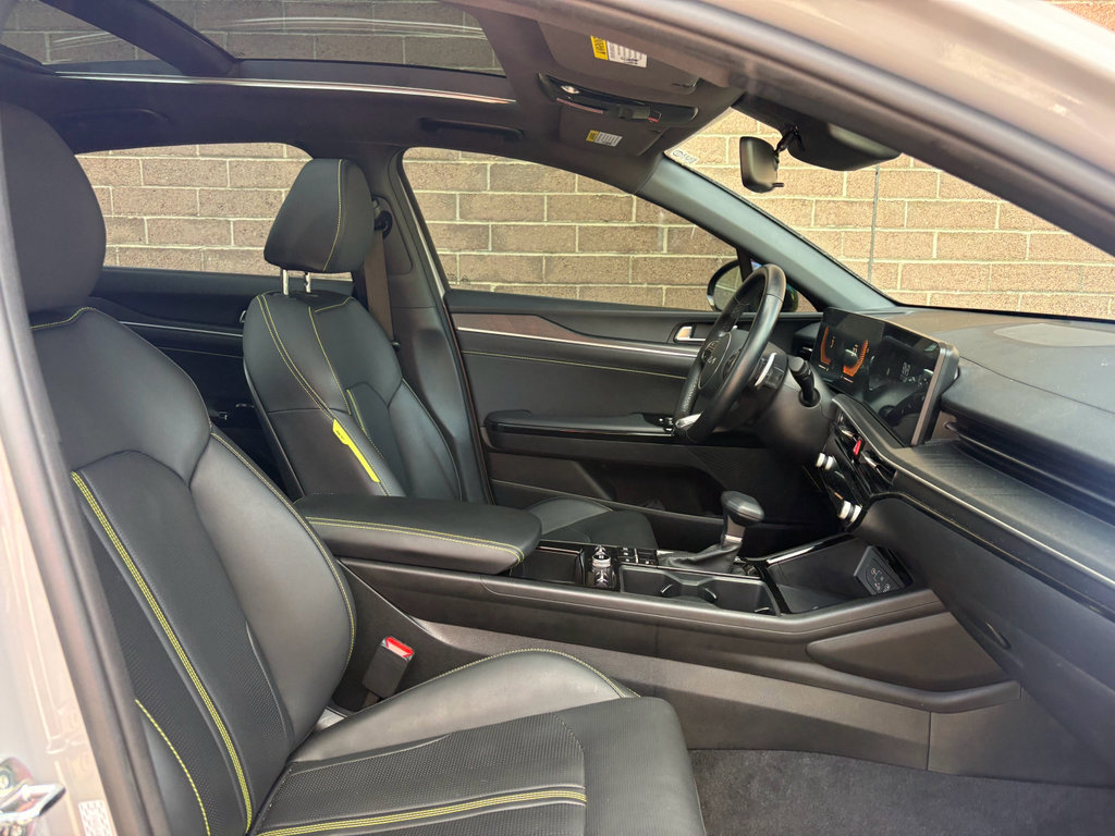 Used 2025 Kia K5 GT FWD image 26