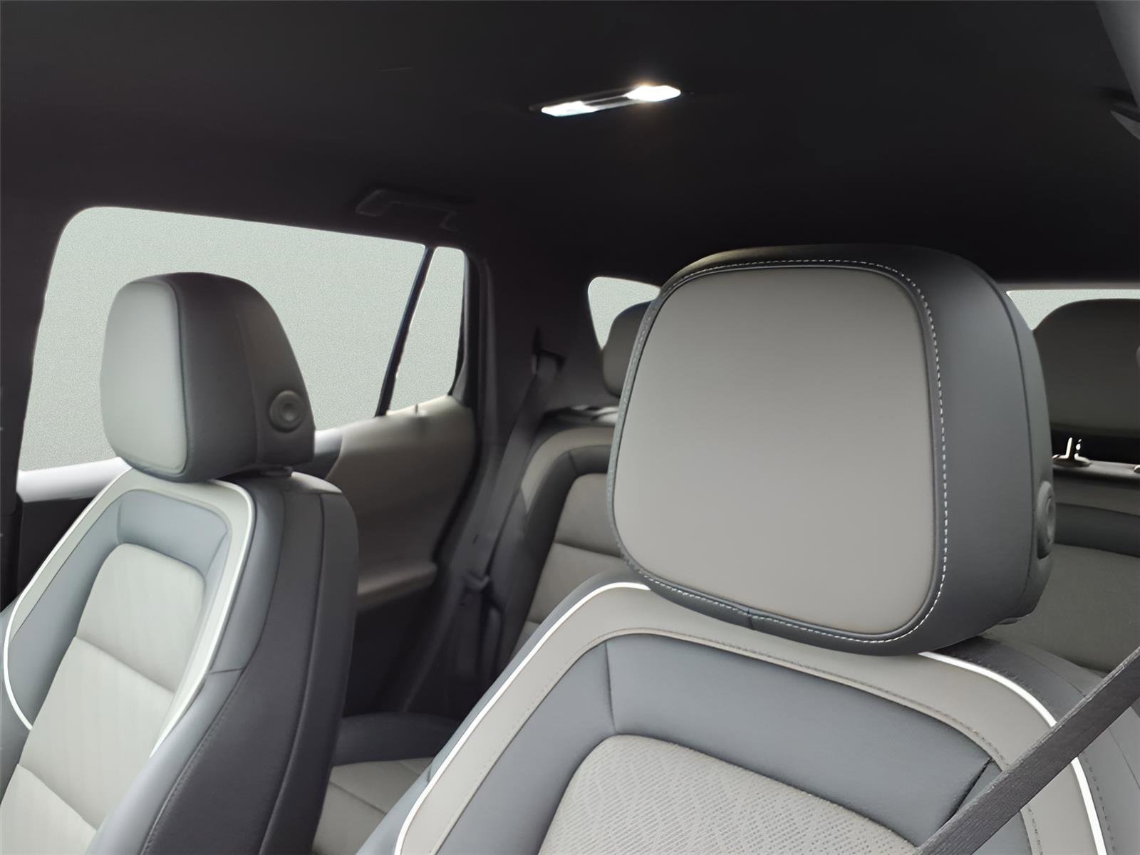 New 2026 Chevrolet Equinox LT w/ Convenience Package II image 15