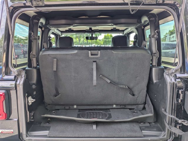 Used 2021 Jeep Wrangler Rubicon AWD/4WD image 15