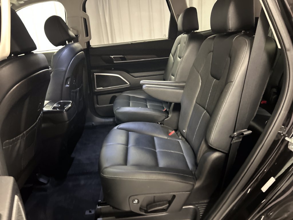 Used 2022 Kia Telluride EX w/ EX Premium Package FWD image 21