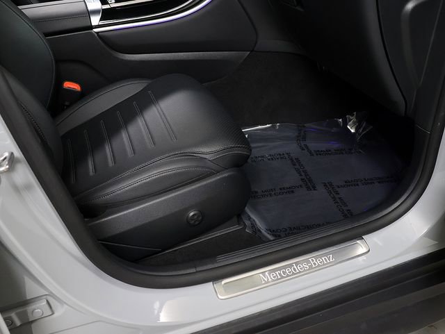 Certified 2025 Mercedes-Benz GLC 300 4MATIC image 35