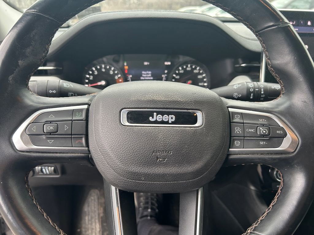 Certified 2022 Jeep Compass Limited image 15