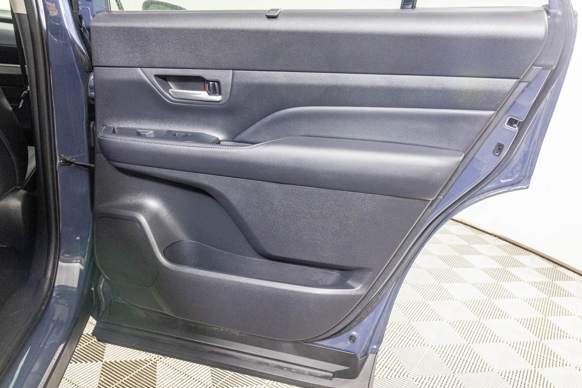 Used 2024 Toyota Grand Highlander XLE image 45