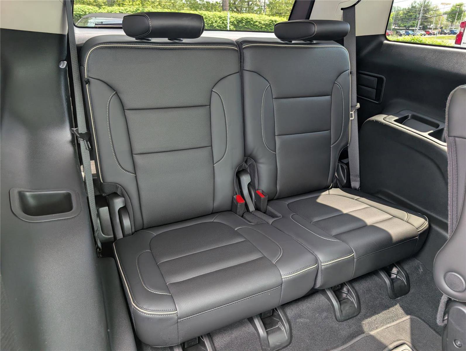 Used 2022 GMC Acadia Denali w/ Denali Ultimate Package AWD/4WD image 13