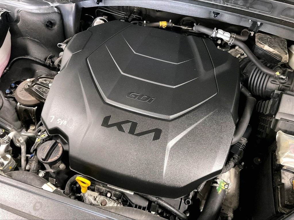 Used 2024 Kia Telluride LX AWD/4WD image 35